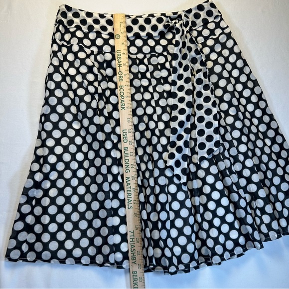 Alfani Black and White Polka Dot A-Line Skirt size 6 petite - Picture 5 of 6